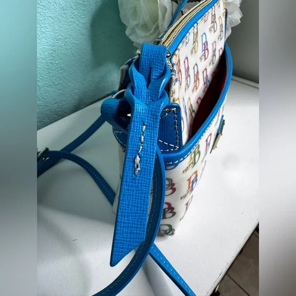 Dooney & Bourke White and Blue Crossbody Bag - Picture 4 of 12